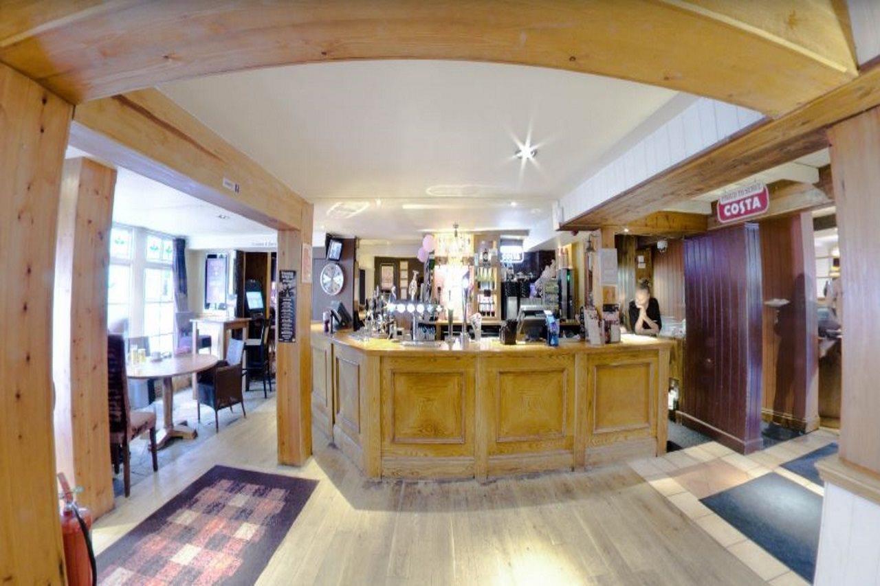 Premier Inn Portsmouth Horndean Bagian luar foto