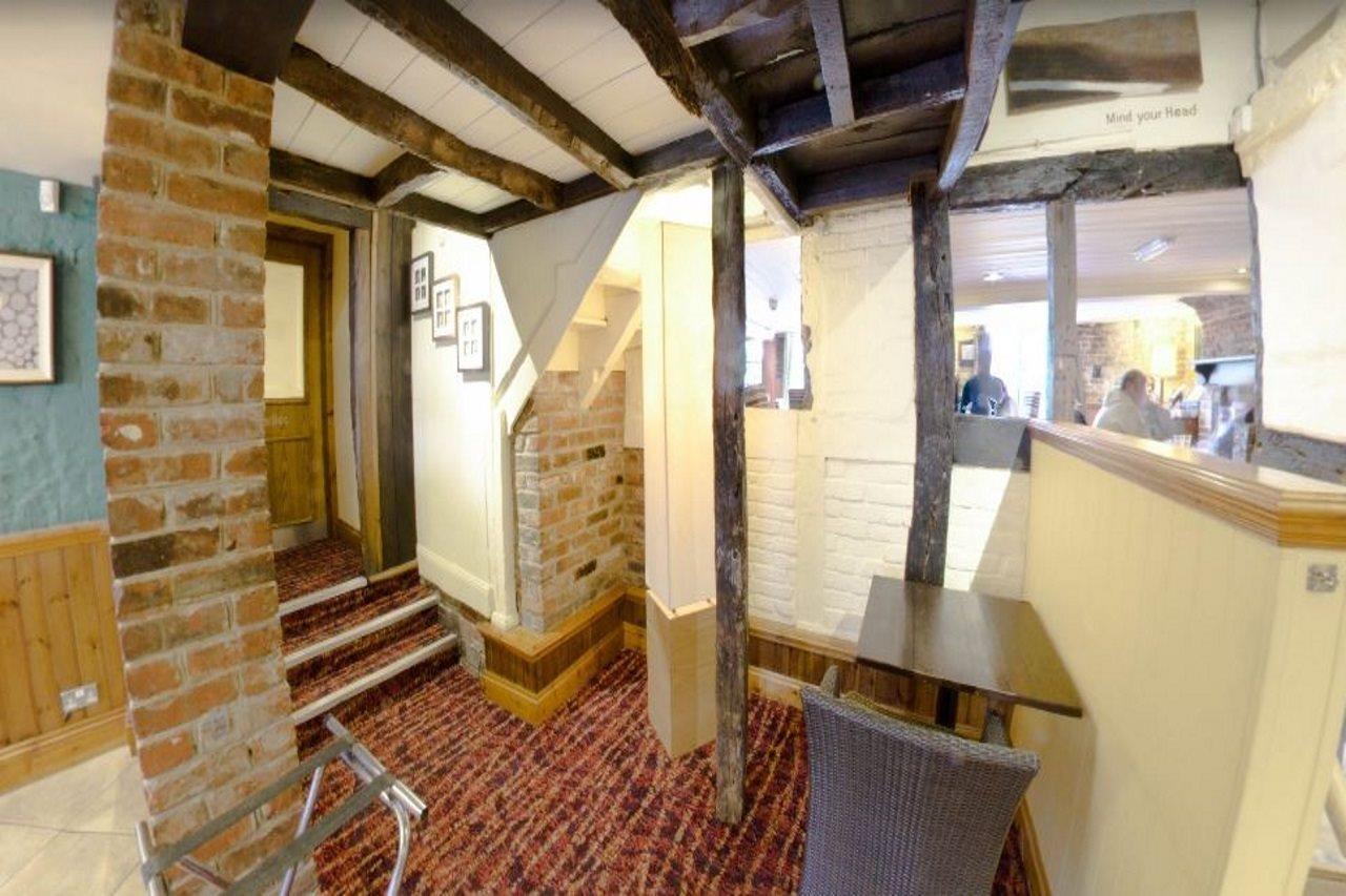Premier Inn Portsmouth Horndean Bagian luar foto